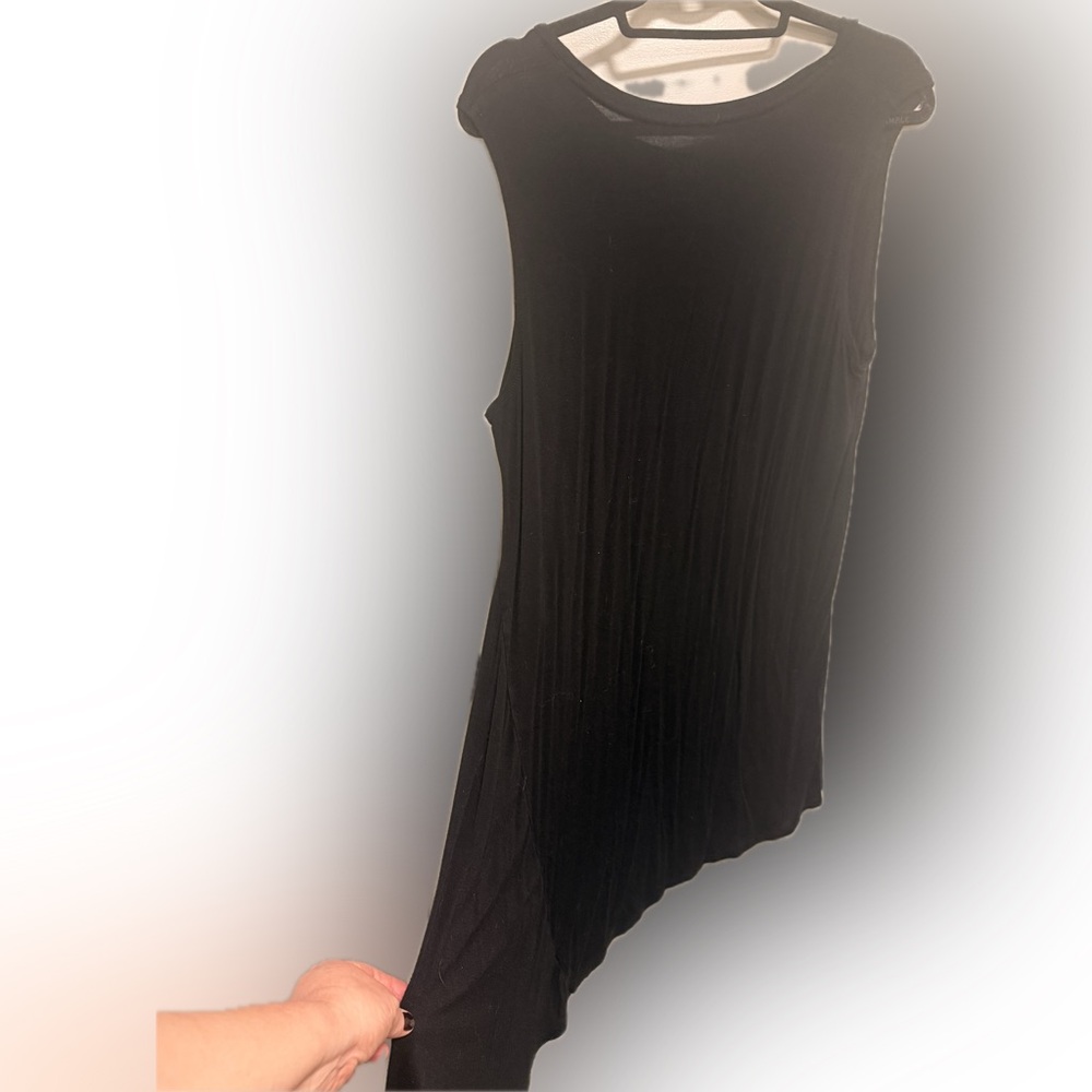 Logo Lori Goldstein scooop Black Sleeveless asymmetric godet tunic stretchy soft